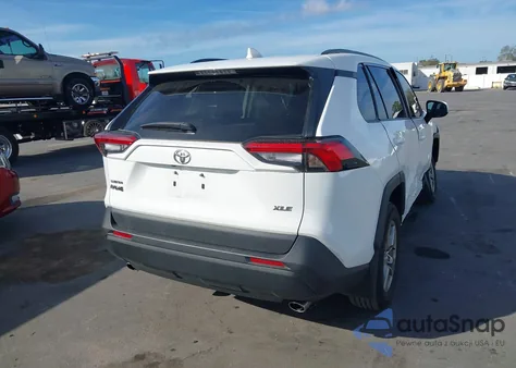 2024 Toyota Rav4 Xle из США, поврежденный, VIN 2T3W1RFV5RW331633